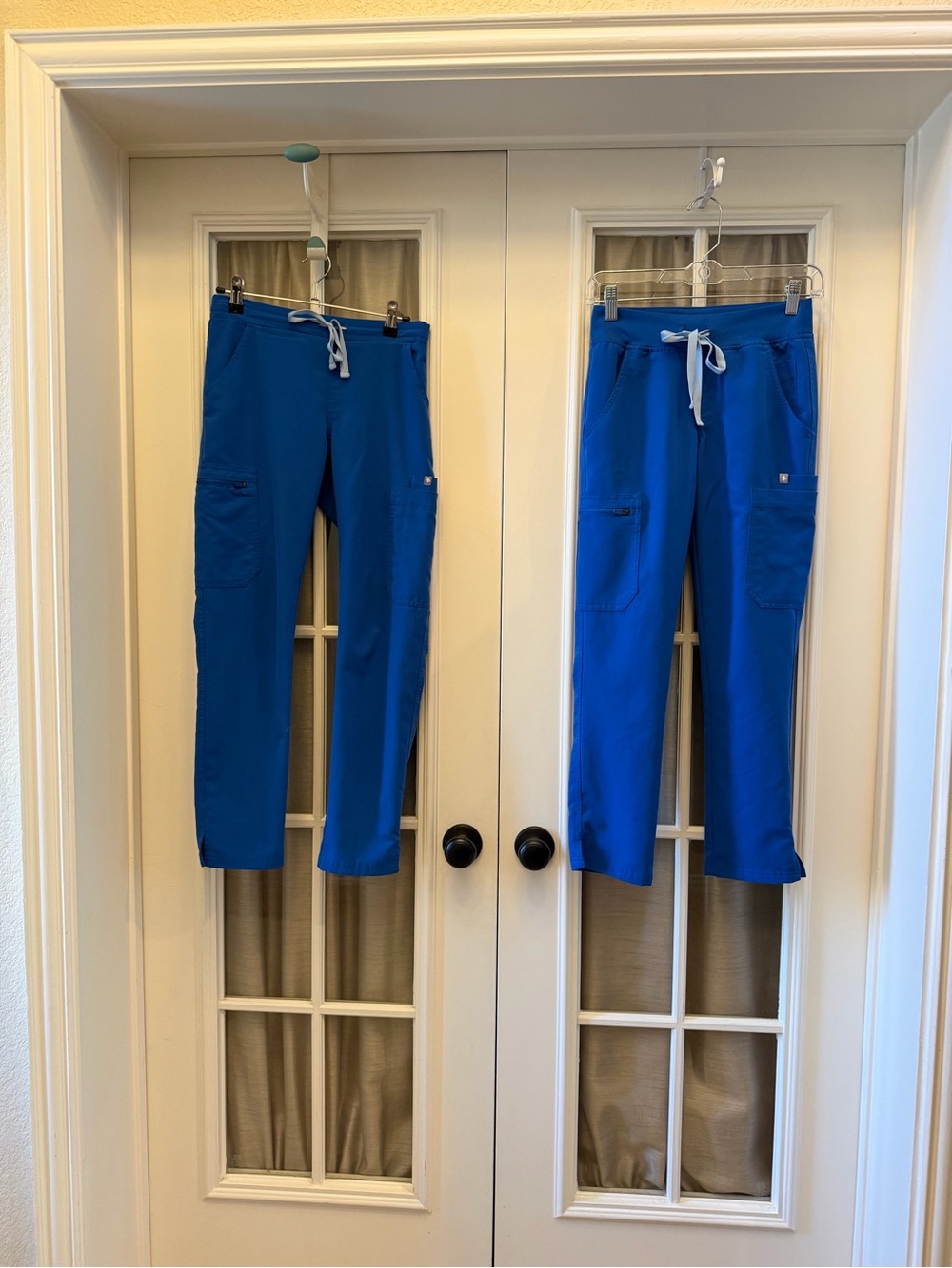 ✅ 2 XXS Royal Blue Figs Scrub Pants EUC